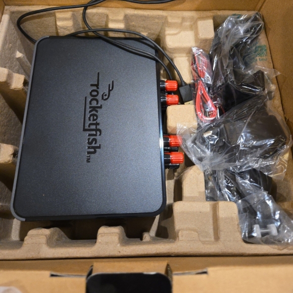 NEW (OTHER) Rocketfish - Wireless HD Audio Starter Kit - - Picture 9 of 10